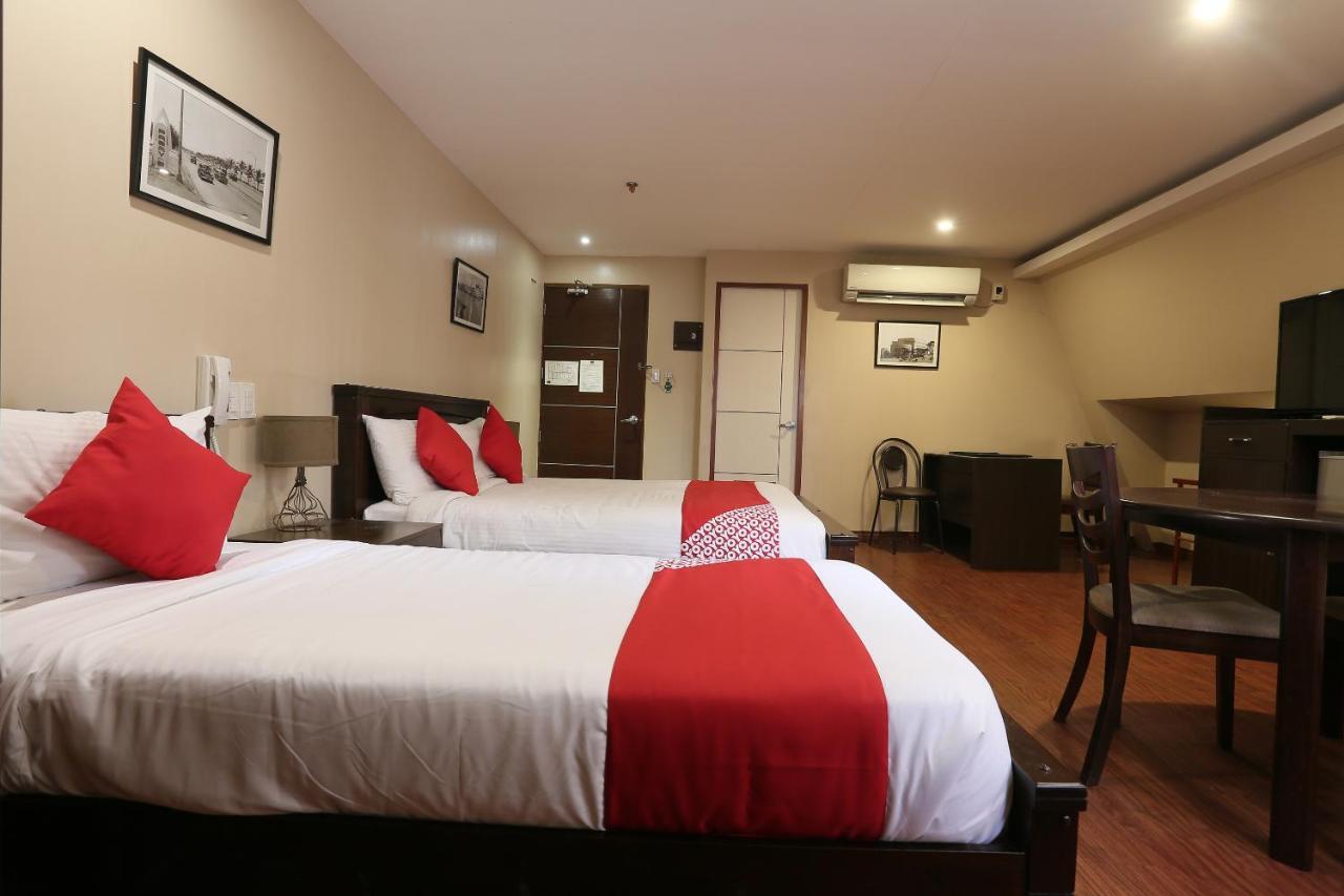 Oyo 419 La Scala Residences Manilla Buitenkant foto